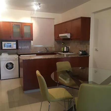 Paschali Sunset Apartamento